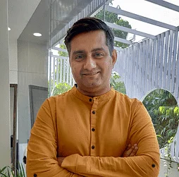 Dr.-Piyush-Juneja-B.A.M.S
